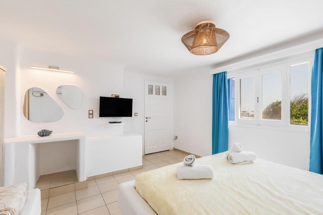 Mykonian Breeze Apartment อโนเมรา ภายนอก รูปภาพ