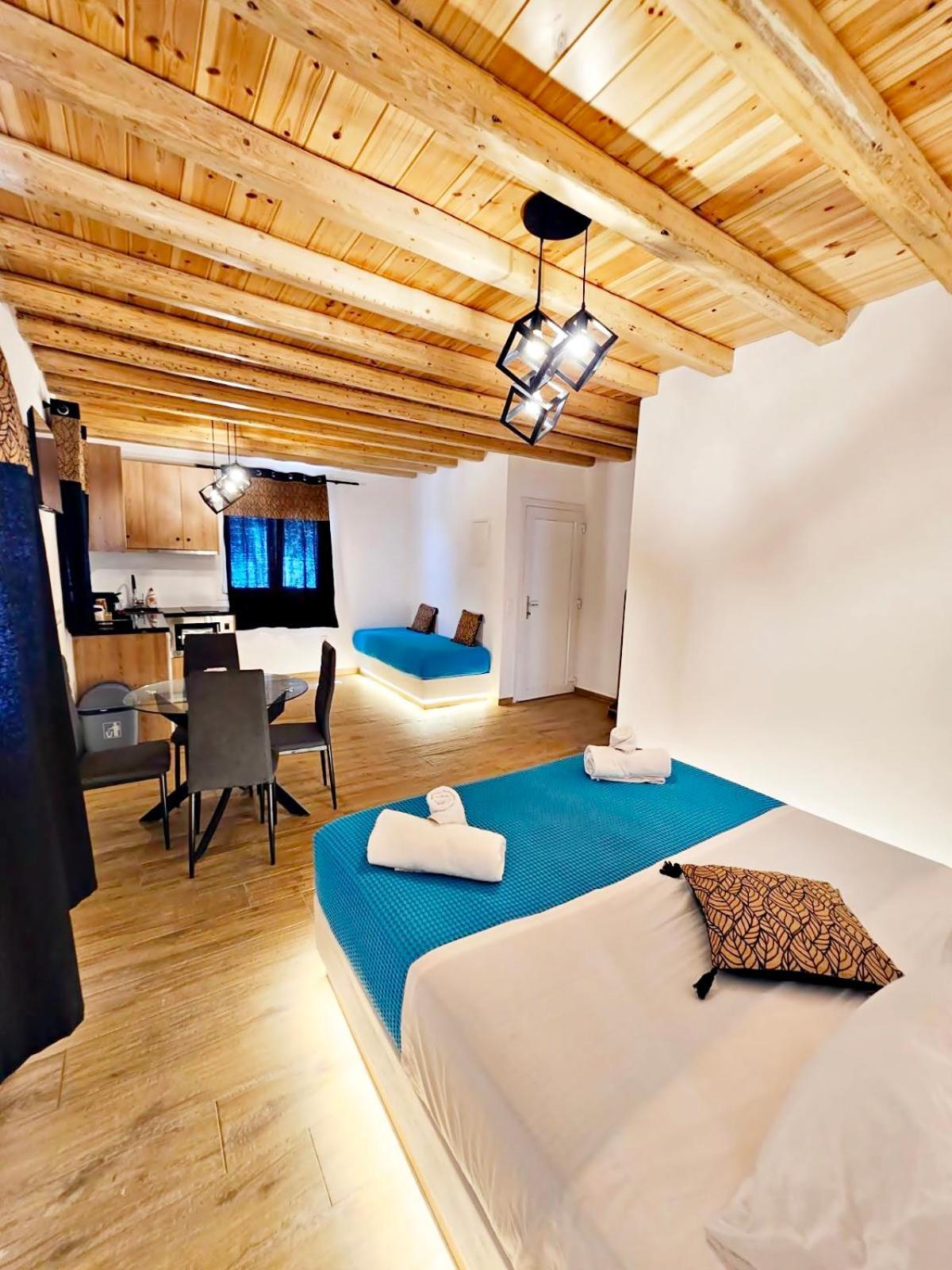 Mykonian Breeze Apartment อโนเมรา ภายนอก รูปภาพ
