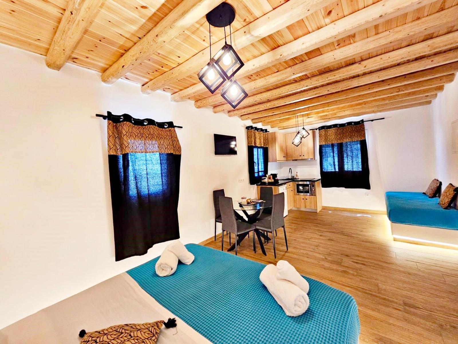 Mykonian Breeze Apartment อโนเมรา ภายนอก รูปภาพ