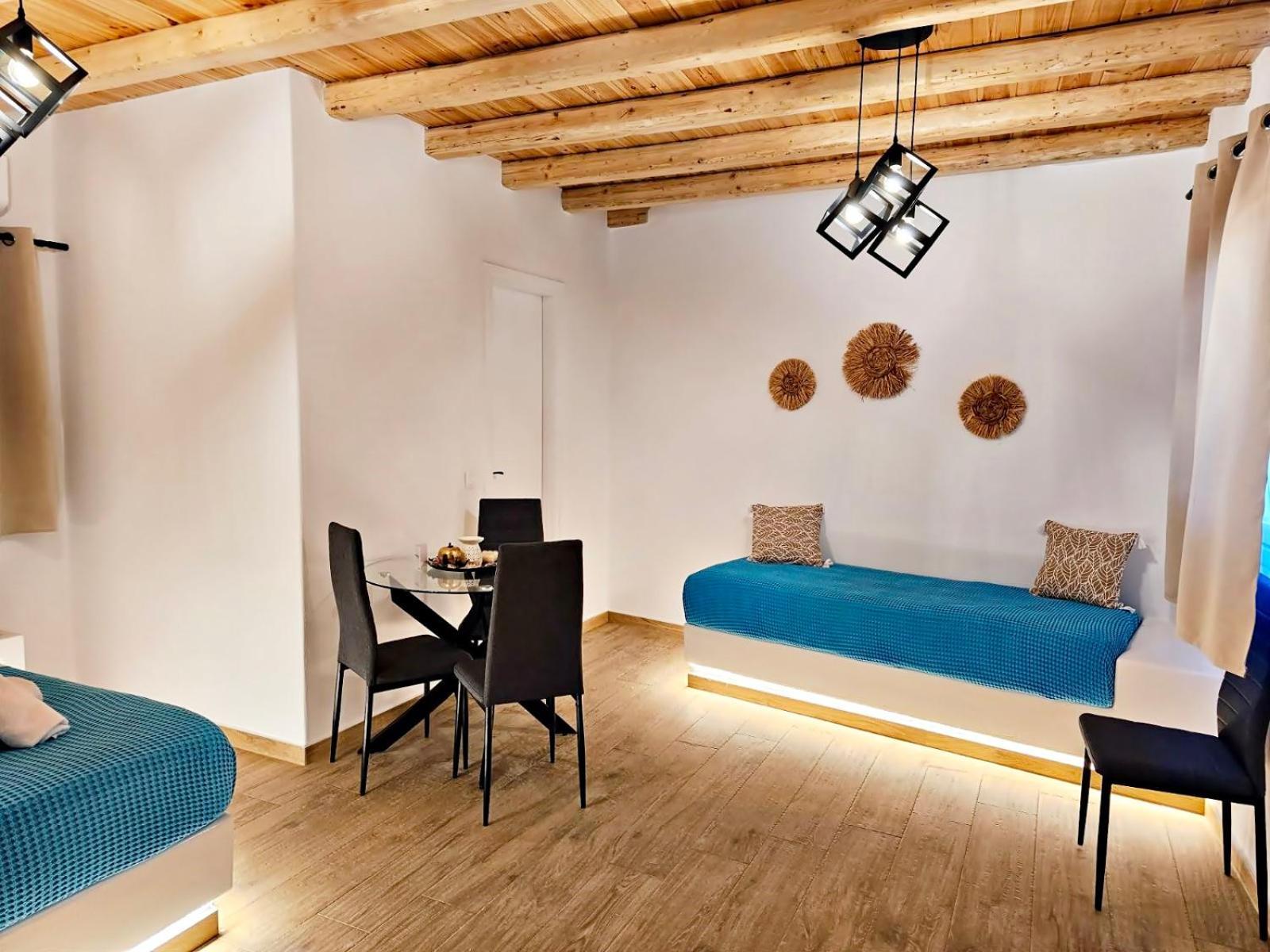 Mykonian Breeze Apartment อโนเมรา ภายนอก รูปภาพ